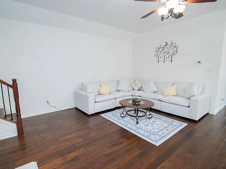 10017 Bell Rock Rd — Photo 3