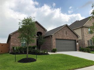 3819 Fleetwood Falls Ln, Spring, TX 77386