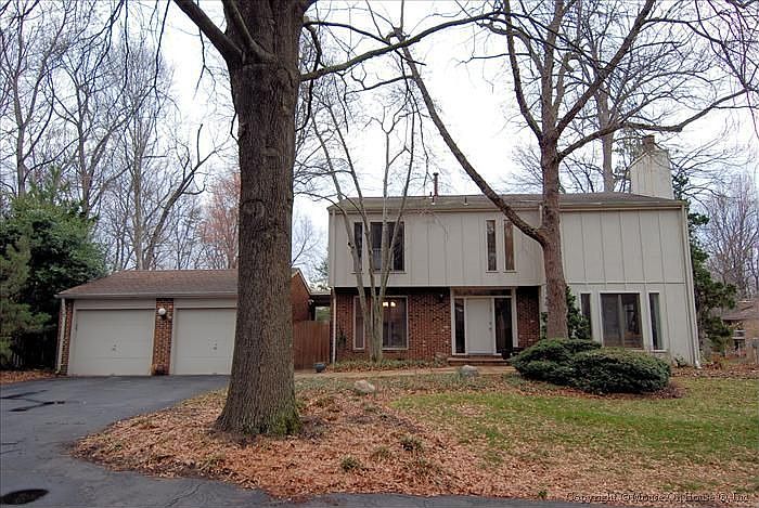 8610 Timber Hill Lane