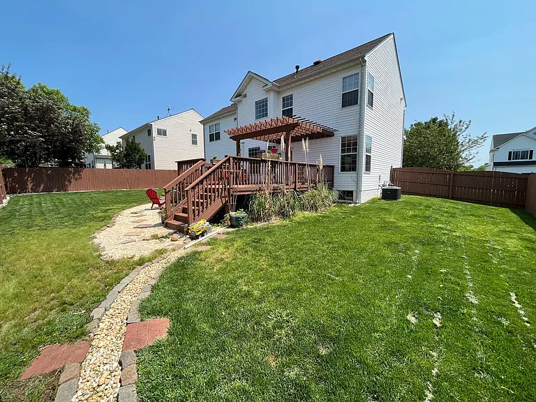 15 Indian Wood Ln — Photo 54
