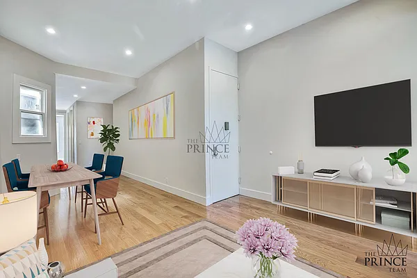 Rented by Compass | media 23