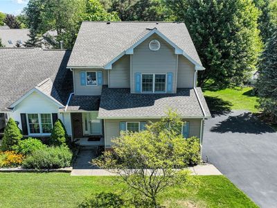 1628 Old Manor Dr, Derby, NY, 14047