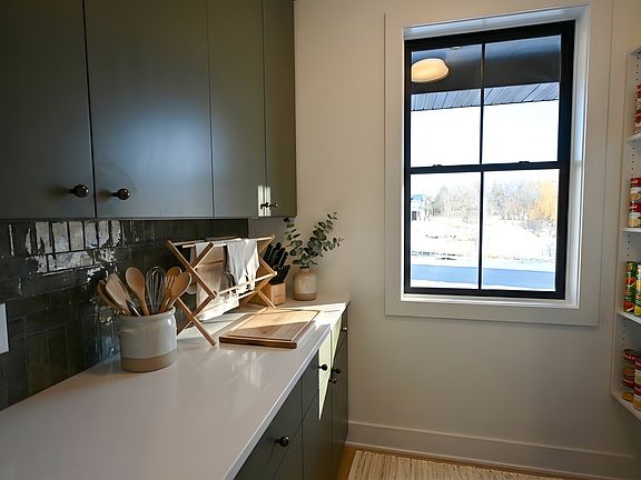 4th image of 734 Ensconced Way