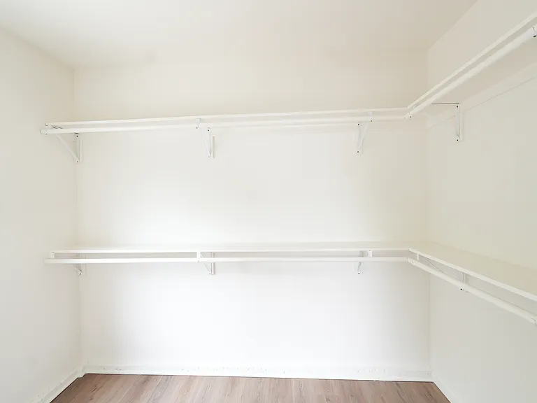 2828 E 70th St #2826-B — Photo 10