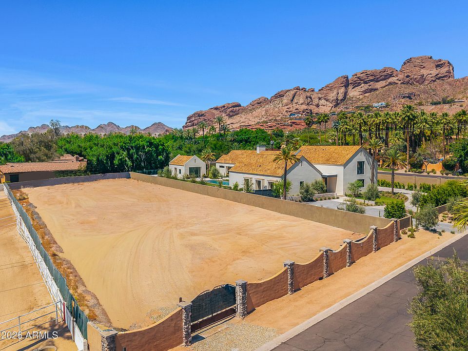 1st image of 4550 N Rubicon Avenue #1