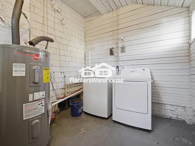 2729 Somme Ave — Photo 29