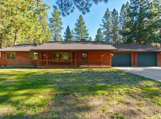 19425 River Woods Dr, Bend, OR 97702