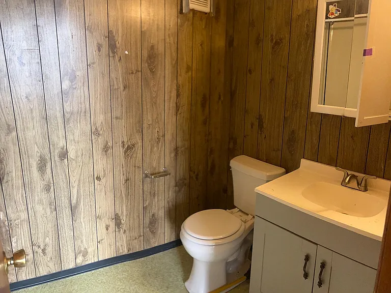 45 Center St #2 — Photo 5