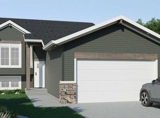 46 E Tarzwell Ave, Red Deer, AB T4P0Y9
