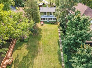 10519 Runyan Lake Point, Fenton, MI 48430