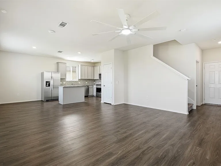 25626 Pannier Pl — Photo 6