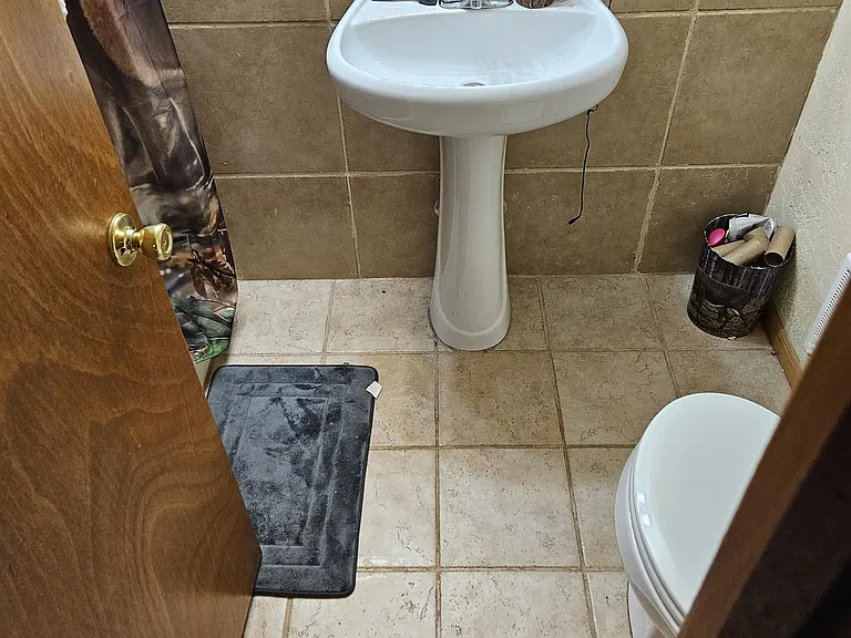 410 Smith Ave — Photo 14