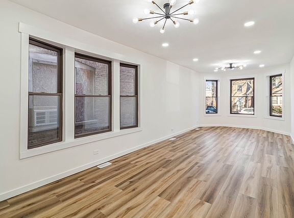 2nd image of 1018 N Harding Ave