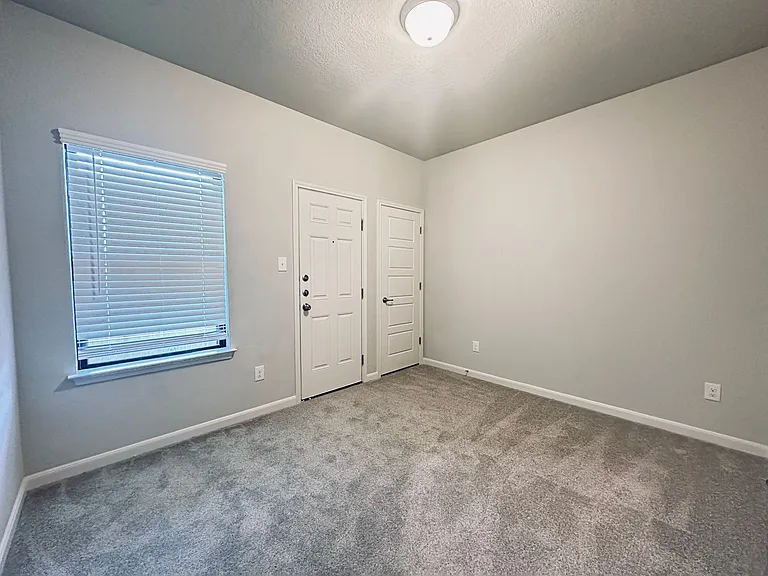 7162 Magnolia Creek — Photo 10
