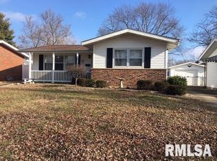 1832 Albert St, Springfield, IL 62702