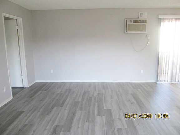 5th image of 3339 S Canfield Ave APT 209