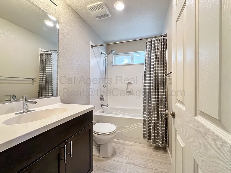 3331 Rosenblatt St — Photo 15