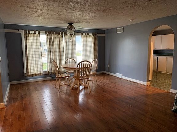 5th image of 1510 S Mill St