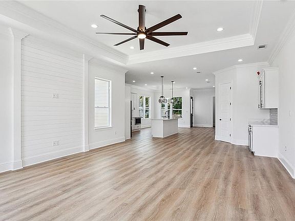 2nd image of 6069 Wickfield Dr
