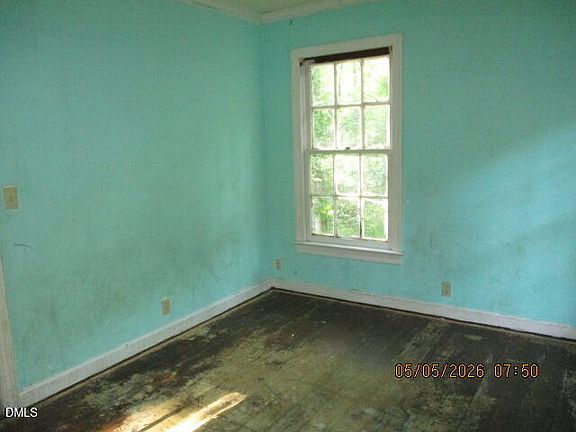 5th image of 4125 Landover Ln