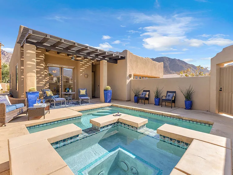 54052 Avenida Martinez — Photo 3