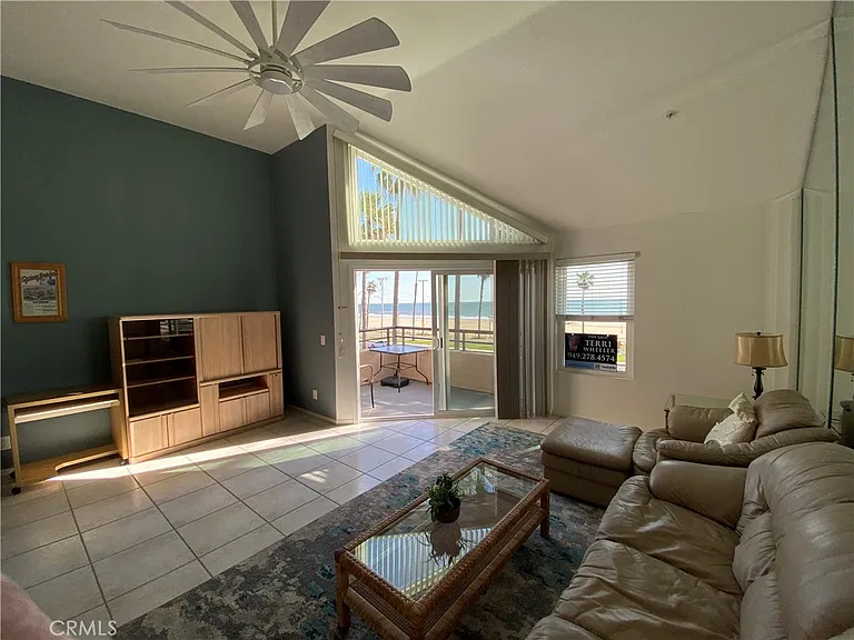 1200 Pacific Coast Hwy — Photo 16