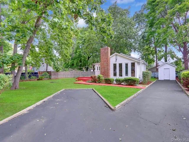85 Woodland Dr — Photo 2