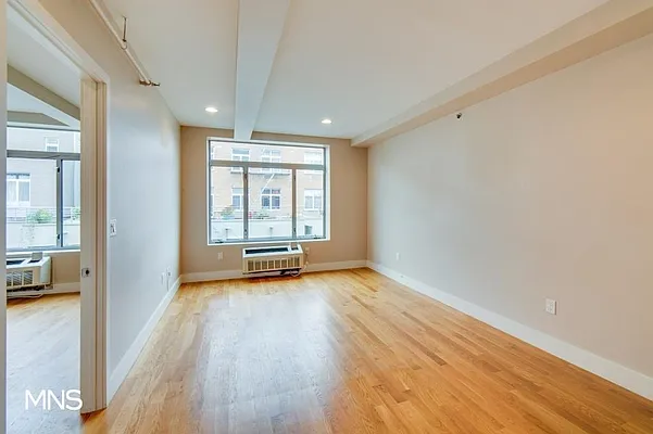 Rented by MNS Marketing | media 2