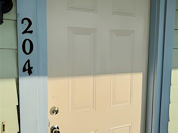 2nd image of 920 Lagoon Avenue W #B204