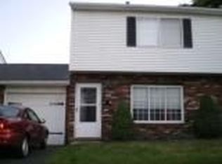 7187 Hart St APT E, Mentor, OH