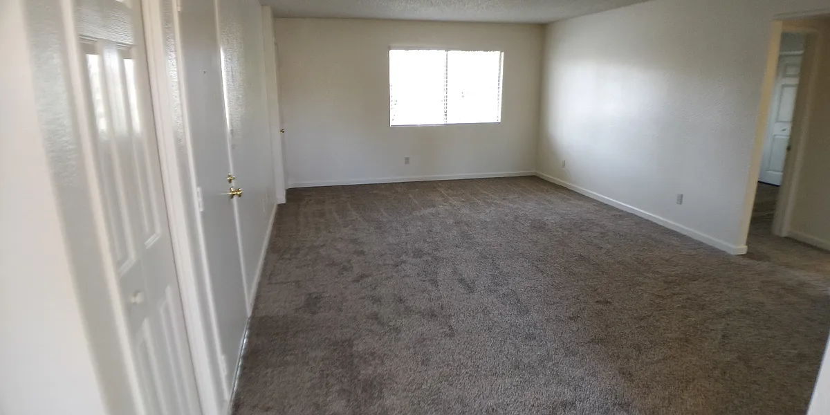 Building Photo - 1671 Bramble Pl