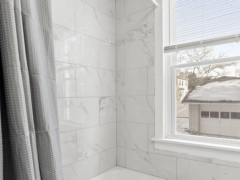51 Lewis Ave #B — Photo 7