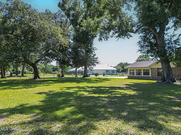 3rd image of Pecan Park Dr Lot 39