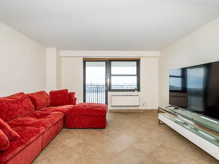 7855 John F Kennedy Blvd #26E — Photo 4