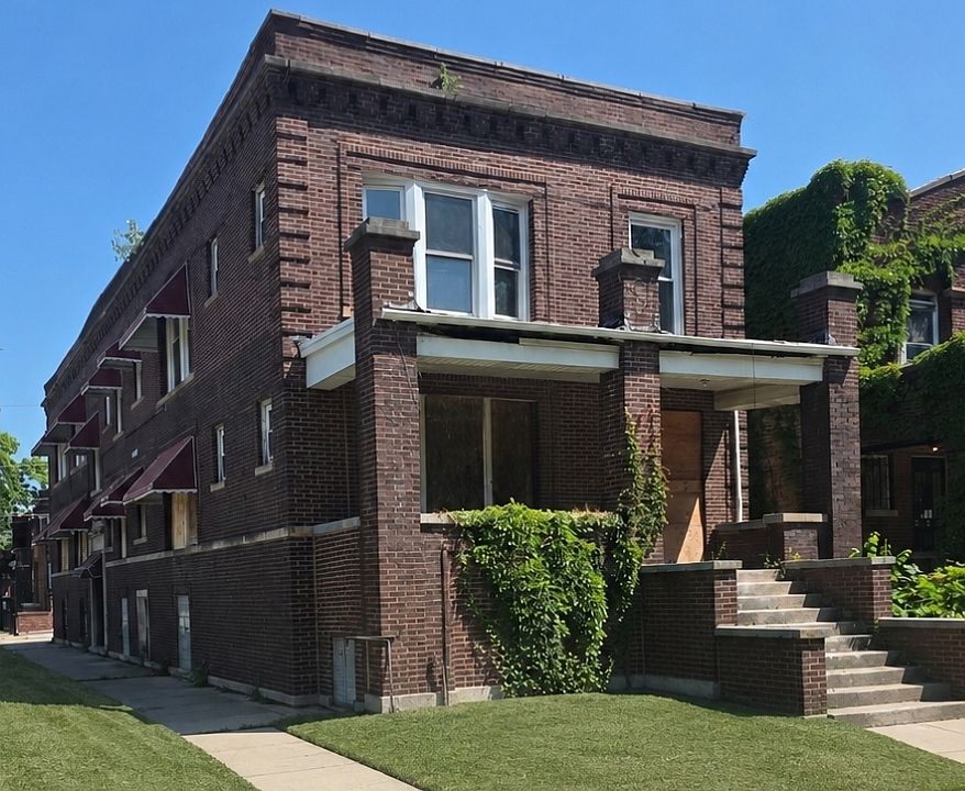 1st image of 1224 W 64th St