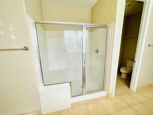 4992 Beach Wood Ct — Photo 35