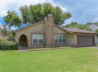 9431 Benning Dr, Houston, TX 77031