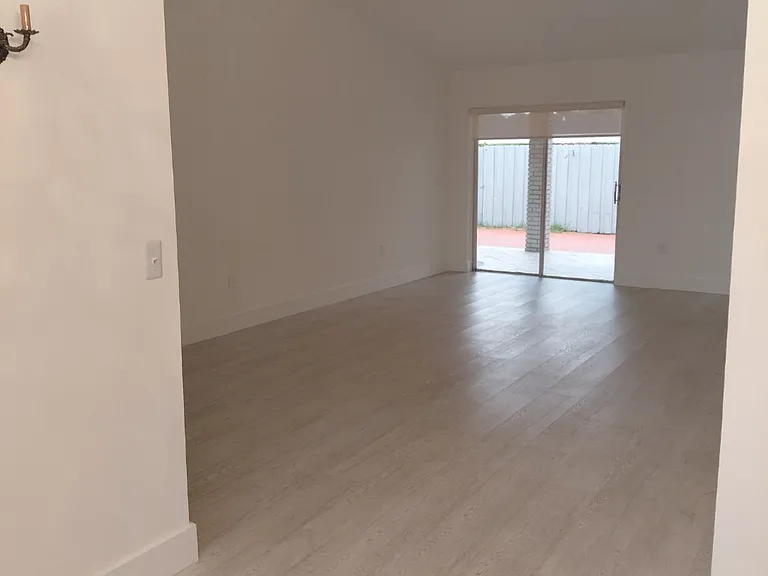 4251 SW 138th Ct — Photo 24