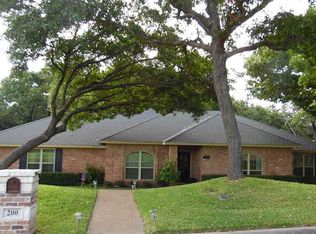 200 Trailwood Dr, Woodway, TX 76712