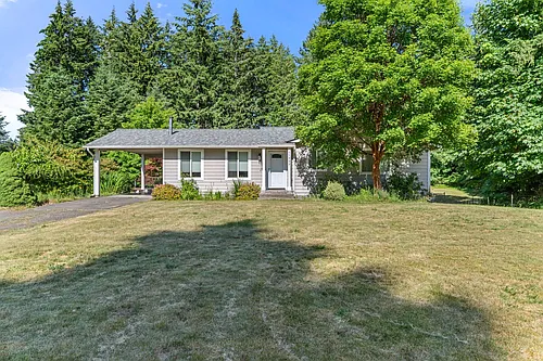 11322 Skagit Dr SE Photo 1