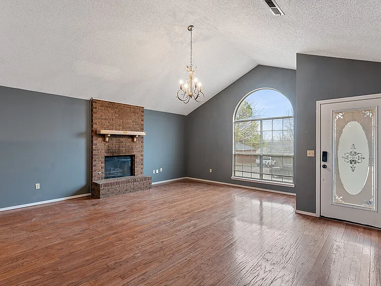 2450 W Jane Circle Dr — Photo 3