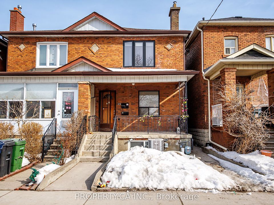 1st image of 679 Vaughan Rd