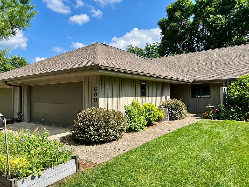1st image of 609 Meldahl Ln