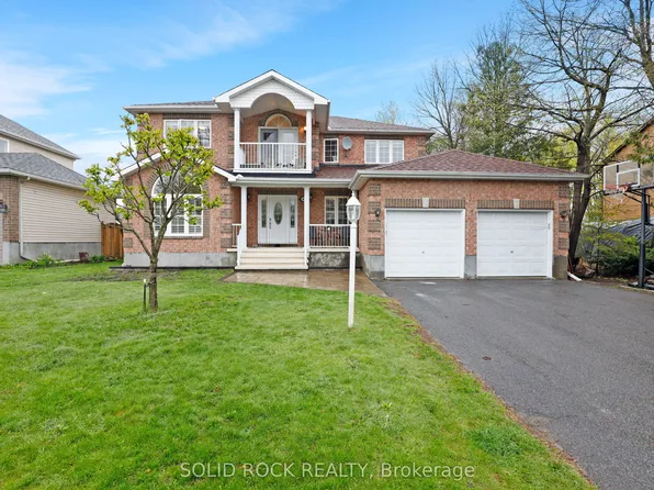 45 Basswood Ave, Ottawa, ON K2S 1X3