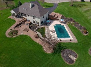 W7689 Danielle Dr, Beaver Dam, WI 53916