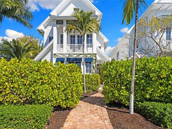 901 10th AVE S, NAPLES, FL 34102