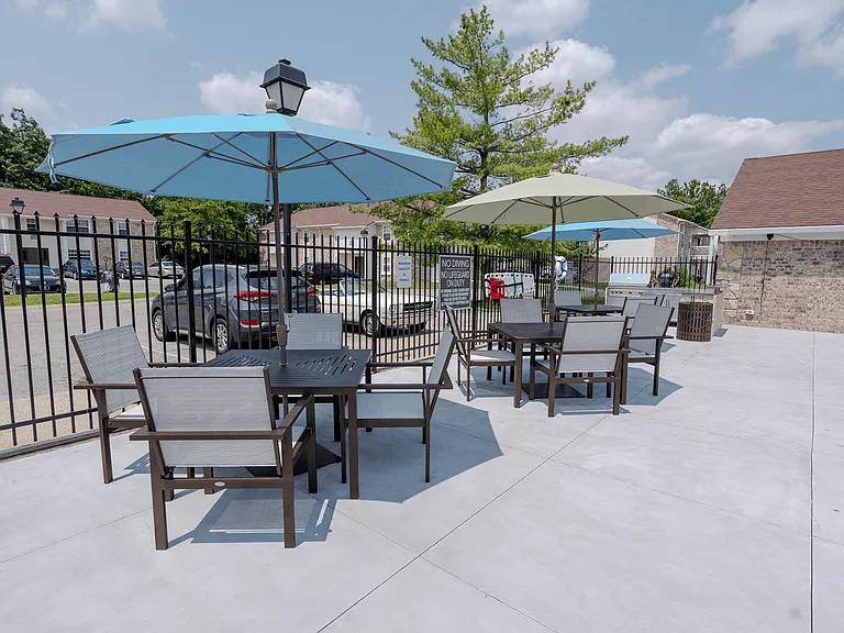 The Court at Sandstone Apartments — Photo 29