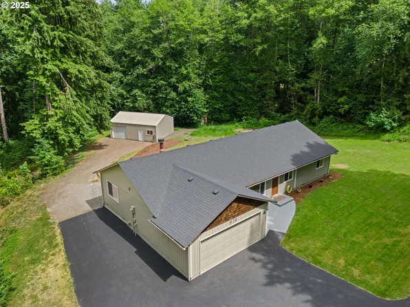 976 Sandy Bend Rd, Castle Rock, WA 98611