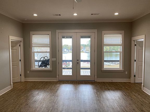 Great room looking out to la