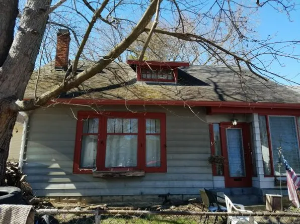 601 Summit Ave, Connersville, IN 47331